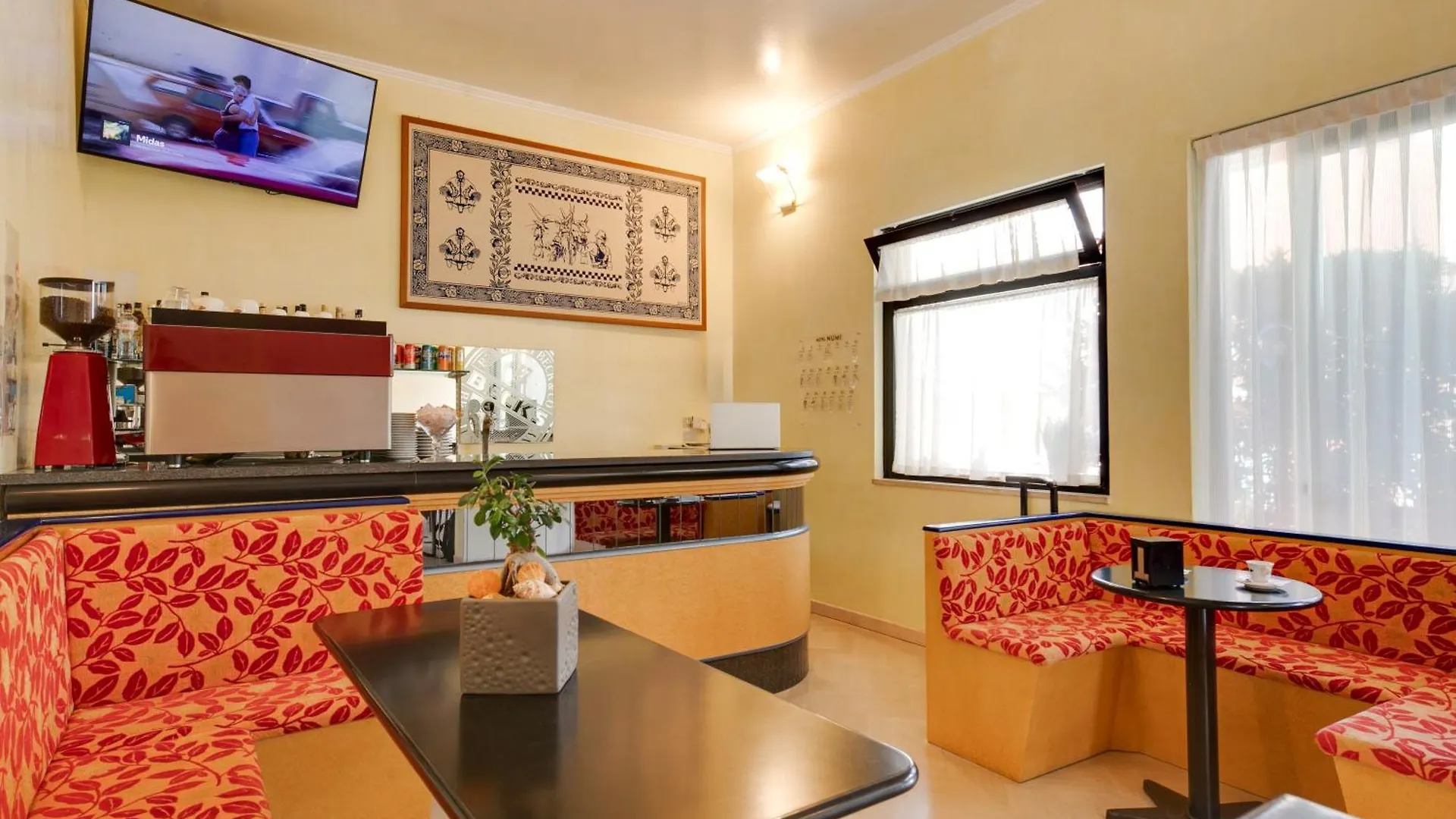 רימיני Hotel Numi